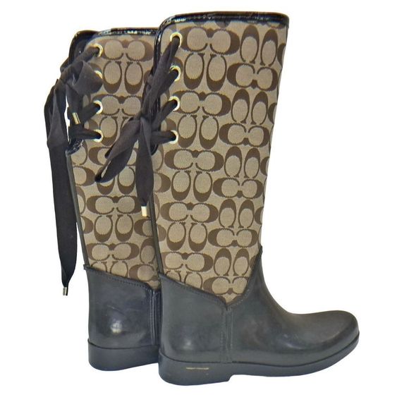 Coach Tristy Brown Lace up rain boot size 9 Authentic - Picture 3 of 7